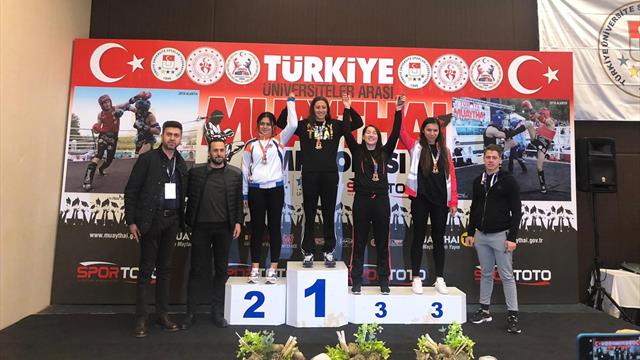 Muaythai de yaparım ragbi de!