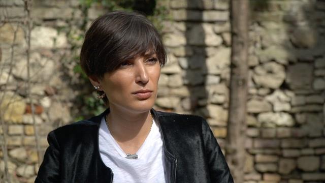 "Makyaj değil savaş boyası"