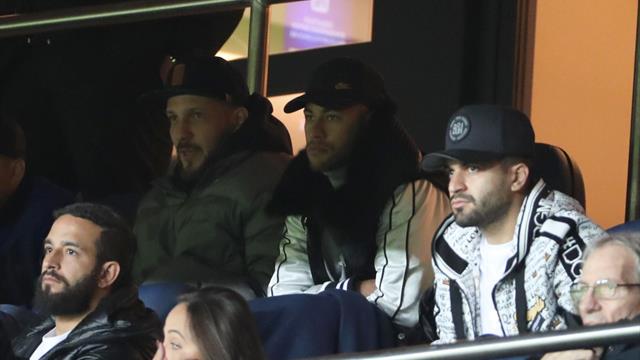 "Comme le barbecue, on le sort au printemps" : Cantona allume encore Neymar