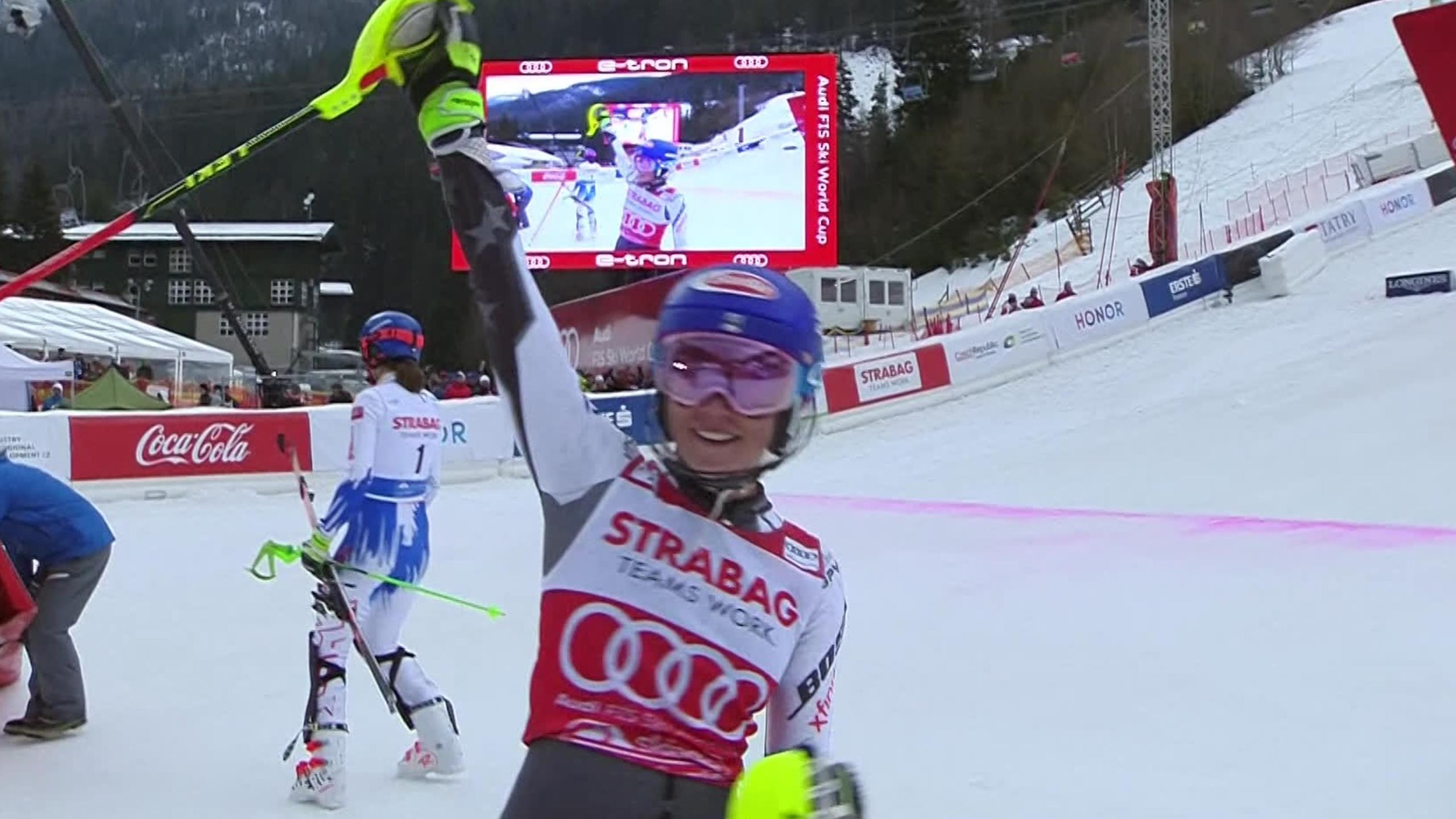 Alpine Skiing video 'What a run!' See how Shiffrin set new World Cup record Alpine Skiing