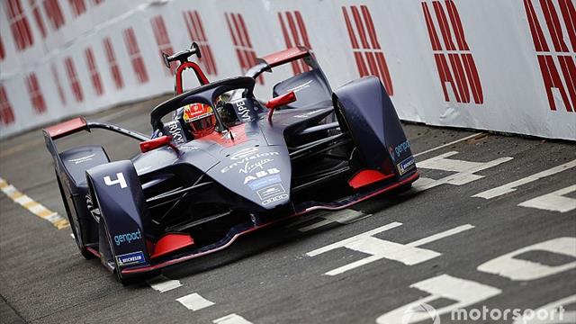 Hong Kong E-Prix: Frijns quickest in wet practice