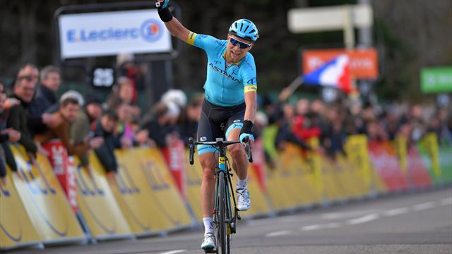 Paris-Nice | Cort Nielsen soleert naar etappezege in Pélussin Paris-Nice | Cort Nielsen soleert naar etappezege in Pélussin