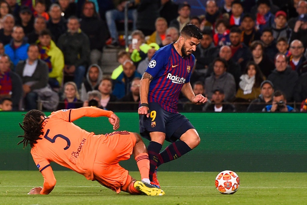 Barcellona-Lione - Contatto Denayer-Suarez