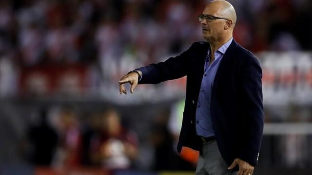 El técnico uruguayo Alfredo Arias reemplaza a Frank Kudelka en la U de Chile