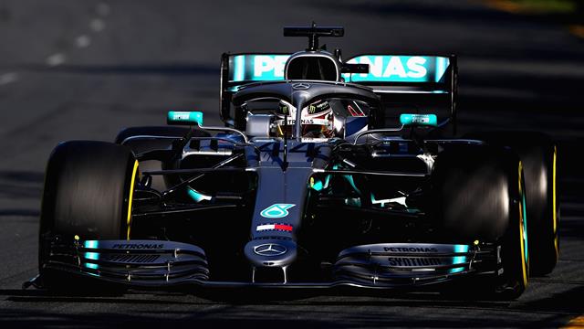 Les Mercedes dans un autre monde