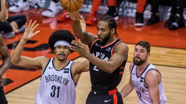 111-98. Leonard y los Raptors fueron mejores que James y los Lakers