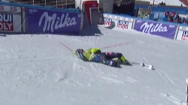 Myhrer falls after hitting cameraman in Soldeu team event Myhrer falls after hitting cameraman in Soldeu team event