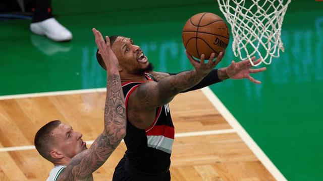 110-122. Lillard dirige el ataque y logra marca