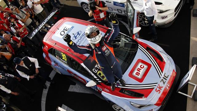Les pilotes des Hyundai en WTCR en direct des locaux de l’équipe BRC