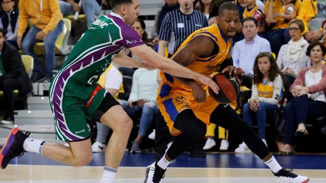 85-76. Gran Canaria, con un enorme Eriksson, gana a Unicaja y va hacia arriba