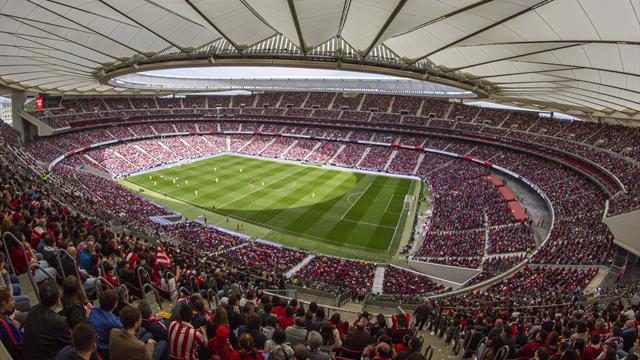 Récord histórico en el Metropolitano: Mas de 60.000 personas vibran con el Atlético-Barça femenino Récord histórico en el Metropolitano: Mas de 60.000 personas vibran con el Atlético-Barça femenino