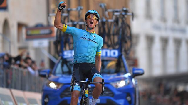 Fuglsang powers to victory on stage five as Adam Yates retains overall lead