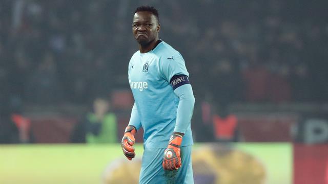 "L'OM doit préparer l'après, c'est évident" : Mandanda, monument en péril