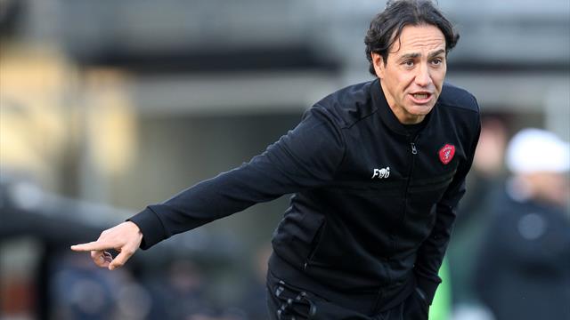 Alessandro Nesta è il nuovo allenatore del Frosinone: biennale con obiettivo Serie A
