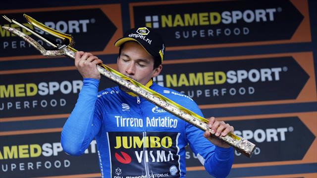 Eine Trophäe als Hingucker: Roglic gewinnt den Dreizack Eine Trophäe als Hingucker: Roglic gewinnt den Dreizack