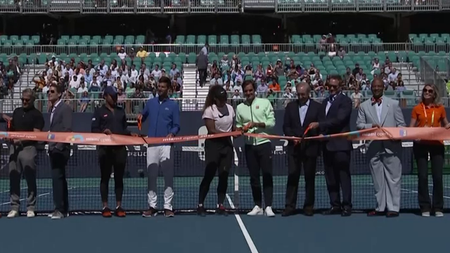Federer, Serena and other tennis legends help open new Miami court Federer, Serena and other tennis legends help open new Miami court