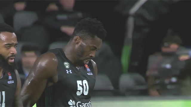 Michael Eric MVP della 27a giornata di Eurolega: il big man regala un sorriso al Darussafaka Michael Eric MVP della 27a giornata di Eurolega: il big man regala un sorriso al Darussafaka