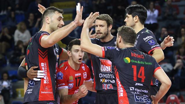 Civitanova raggiunge Modena in semifinale, Trento e Perugia costrette a gara-3 da Monza e Padova