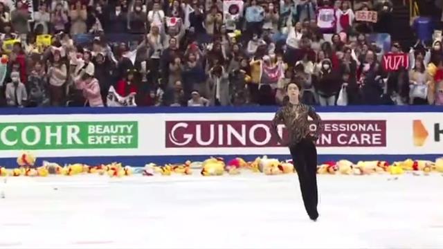 Mundial Saitama: Tremenda lluvia de peluches a Yuzuru Hanyu tras su estelar programa libre Mundial Saitama: Tremenda lluvia de peluches a Yuzuru Hanyu tras su estelar programa libre