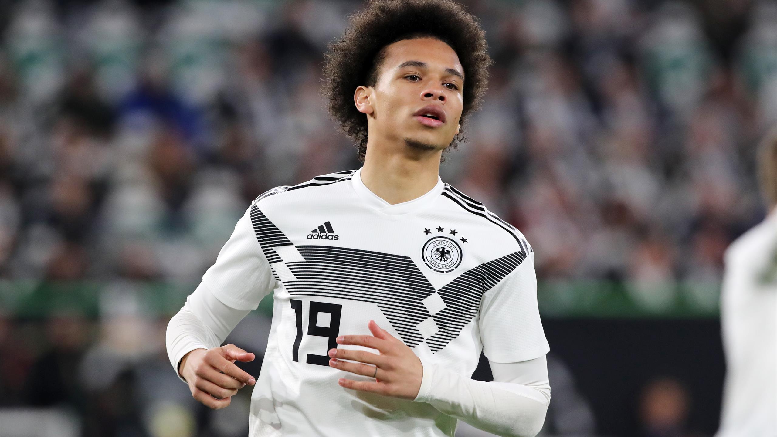 Joachim Löw bestätigt: Leroy Sané und Serge Gnabry fit für ...