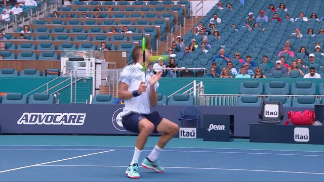 Et pan dans la tête ! En mode Lendl, Wawrinka a allumé Krajinovic à bout portant Et pan dans la tête ! En mode Lendl, Wawrinka a allumé Krajinovic à bout portant