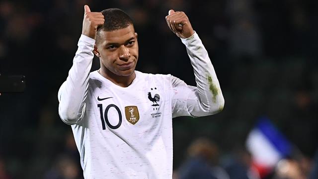 Deschamps : "Il n'y a aucun problème avec Mbappé" Deschamps : "Il n'y a aucun problème avec Mbappé"