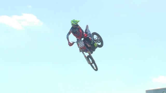 Veteran Cairoli edges Paulin in MXGP Race 1 Veteran Cairoli edges Paulin in MXGP Race 1
