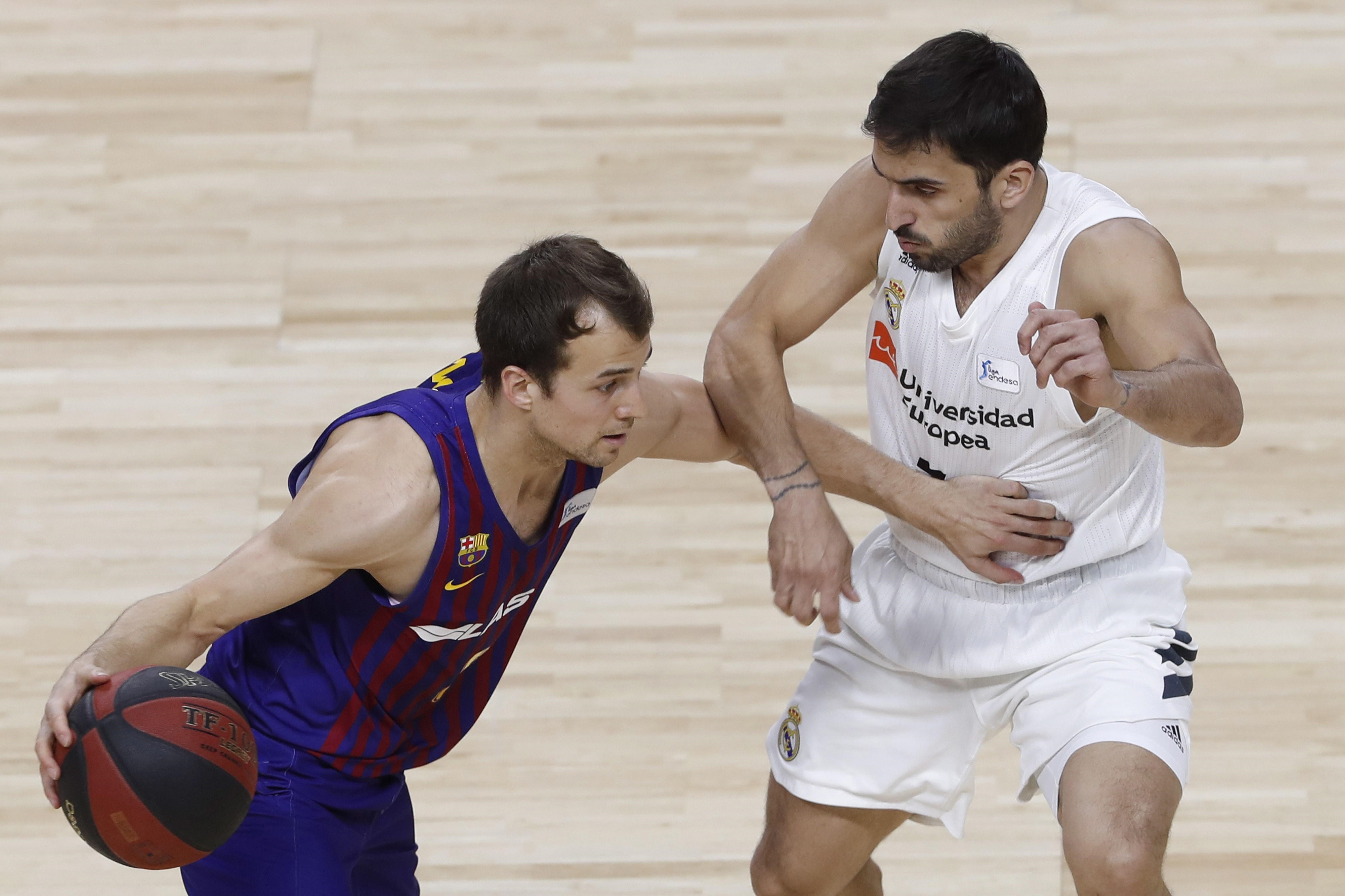 Kevin Pangos y Facundo Campazzo