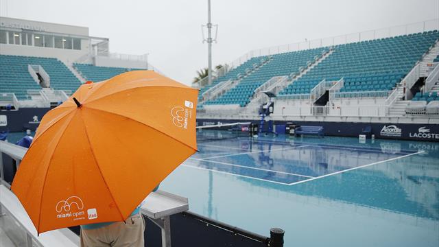 Le jeu reprend après plusieurs heures d'interruption par la pluie
