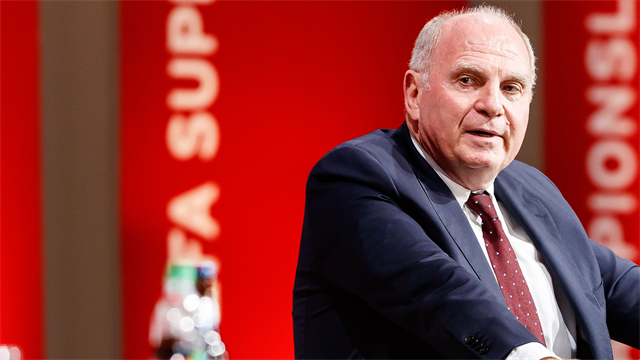 Hoeneß stichelt bei Kroos-Filmpremiere gegen Dortmund