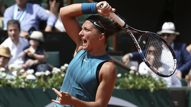 Sara Errani subito eliminata a Charleston: battuta 6-0, 6-1 da Monica Puig