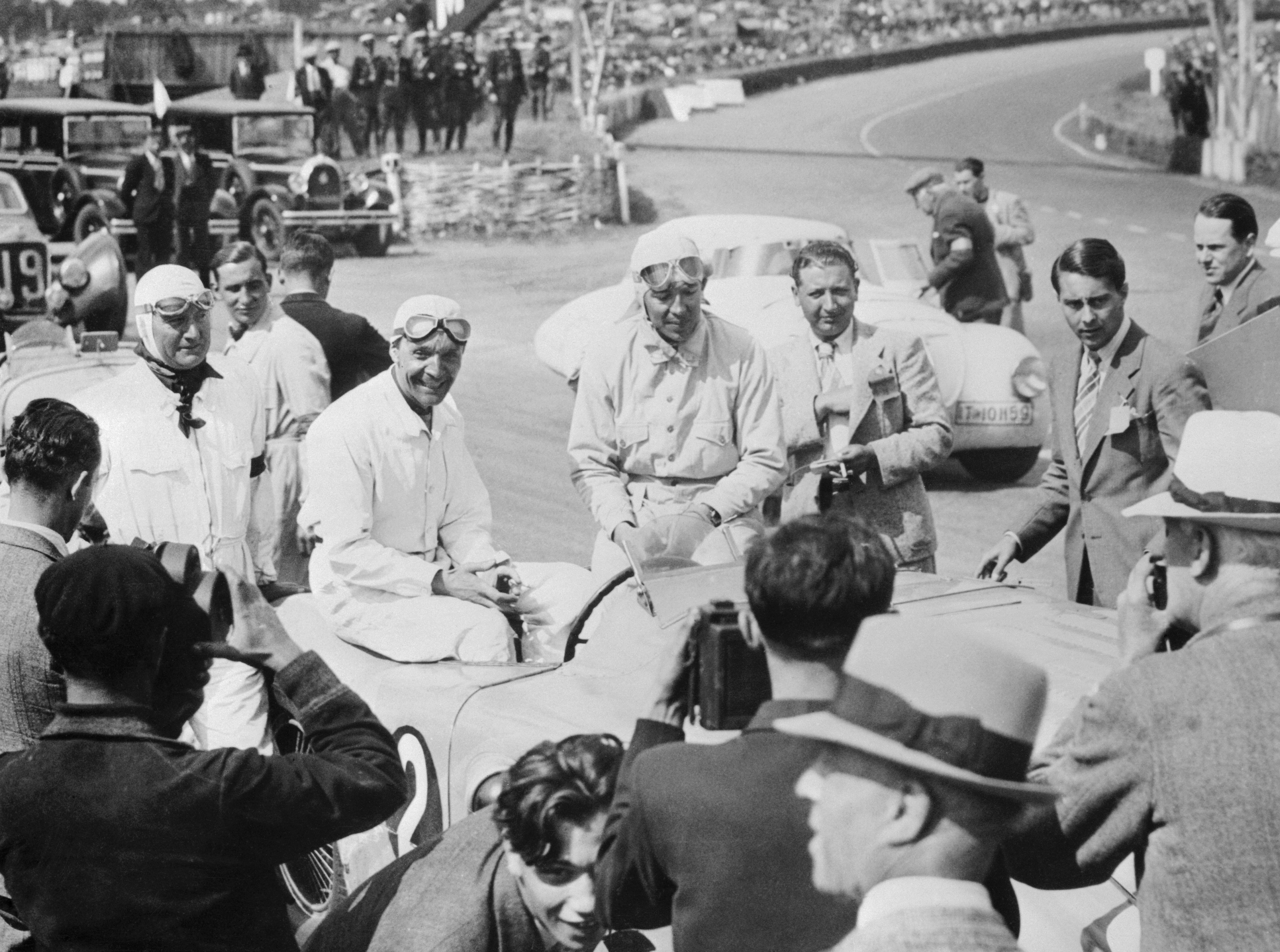 Robert Benoist et Jean Wimille (Bugatti) au Grand Prix d'Endurance 1933