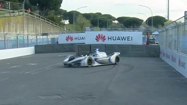 Testacoda di Massa per rientrare in pista Testacoda di Massa per rientrare in pista