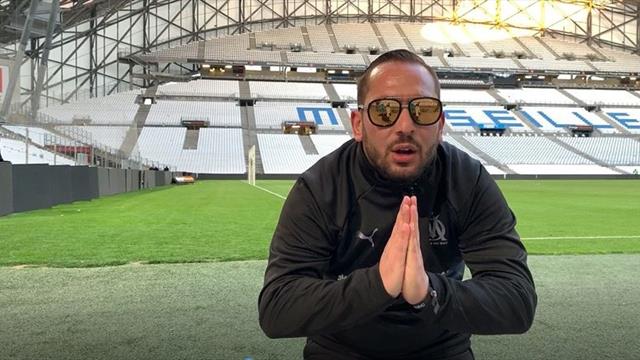 Bengous : "Sarr, tu voulais faire quoi ? Jouer au water-polo ?!" Bengous : "Sarr, tu voulais faire quoi ? Jouer au water-polo ?!"