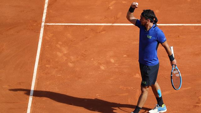 Fognini passa il turno per il forfait di Simon, Nadal spazza via Bautista Agut