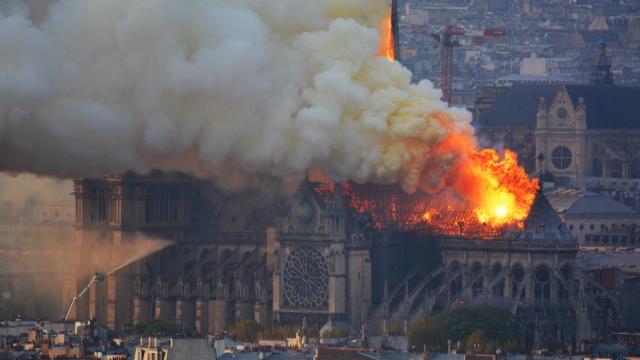 Incendie à Notre-Dame - Zidane : "C'est toujours terrible de voir ces choses-là..." Incendie à Notre-Dame - Zidane : "C'est toujours terrible de voir ces choses-là..."