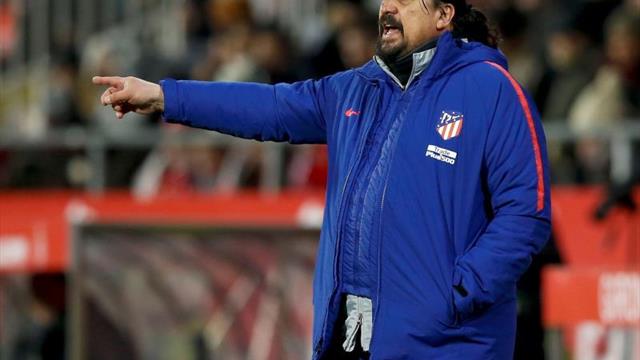 Mono Burgos, 50 años de fútbol, pasión y carisma