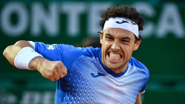 Cecchinato rimonta De Minaur e infiamma il Foro Italico! Successo dopo oltre 2 ore di battaglia