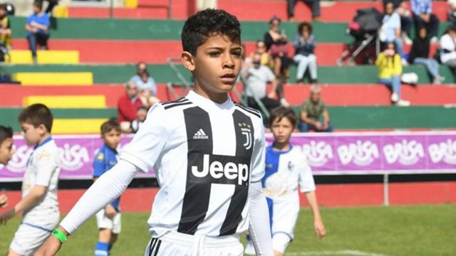 Cristiano Jr, como su padre: ¡12 goles en dos partidos con la Juventus!