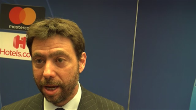 Agnelli: "Complimenti all'Ajax, ma siam passati dal 43° al 5° posto nel ranking. Avanti con Allegri" Agnelli: "Complimenti all'Ajax, ma siam passati dal 43° al 5° posto nel ranking. Avanti con Allegri"
