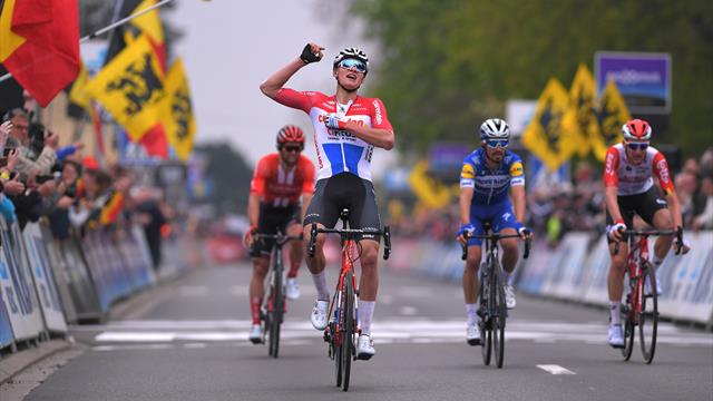 Mit Video | Van der Poel stürmt beim Pfeil von Brabant zum Sieg