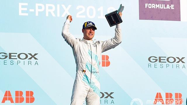 Una avería estuvo a punto de arruinar el primer podio de Vandoorne