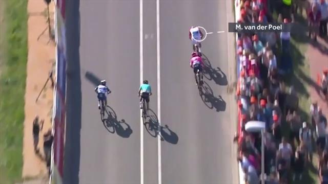 Amstel Gold Race 2019: El estratosférico remontadón de Van der Poel visto desde el helicóptero Amstel Gold Race 2019: El estratosférico remontadón de Van der Poel visto desde el helicóptero