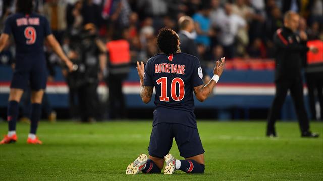 Neymar : "Je ne suis pas un super-héros" Neymar : "Je ne suis pas un super-héros"