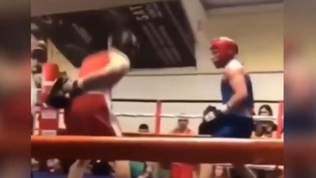 Видео первого боя Макгрегора после избиения Хабибом