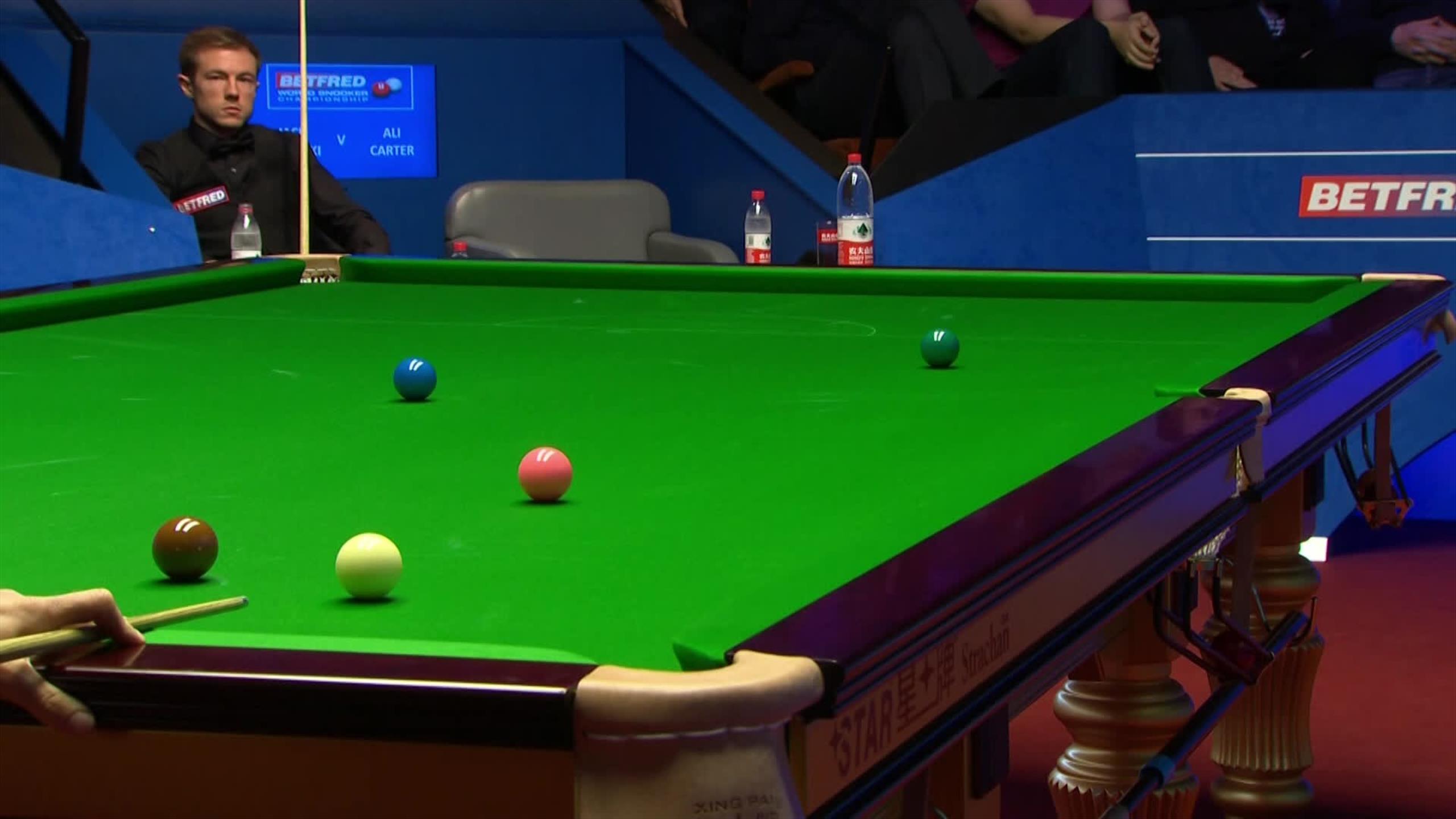 'A great green!' Watch Carter's superb long pot in win over Lisowski ...
