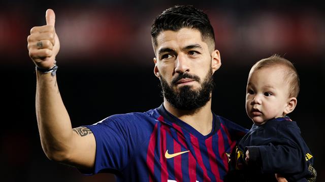 L'arroseur arrosé : quand Luis Suarez se fait mordre par son fils