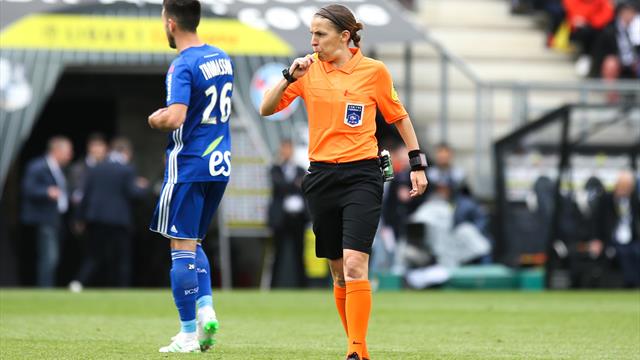 Derrien : "Les décisions des femmes arbitres sont davantage acceptées par tous les acteurs" Derrien : "Les décisions des femmes arbitres sont davantage acceptées par tous les acteurs"