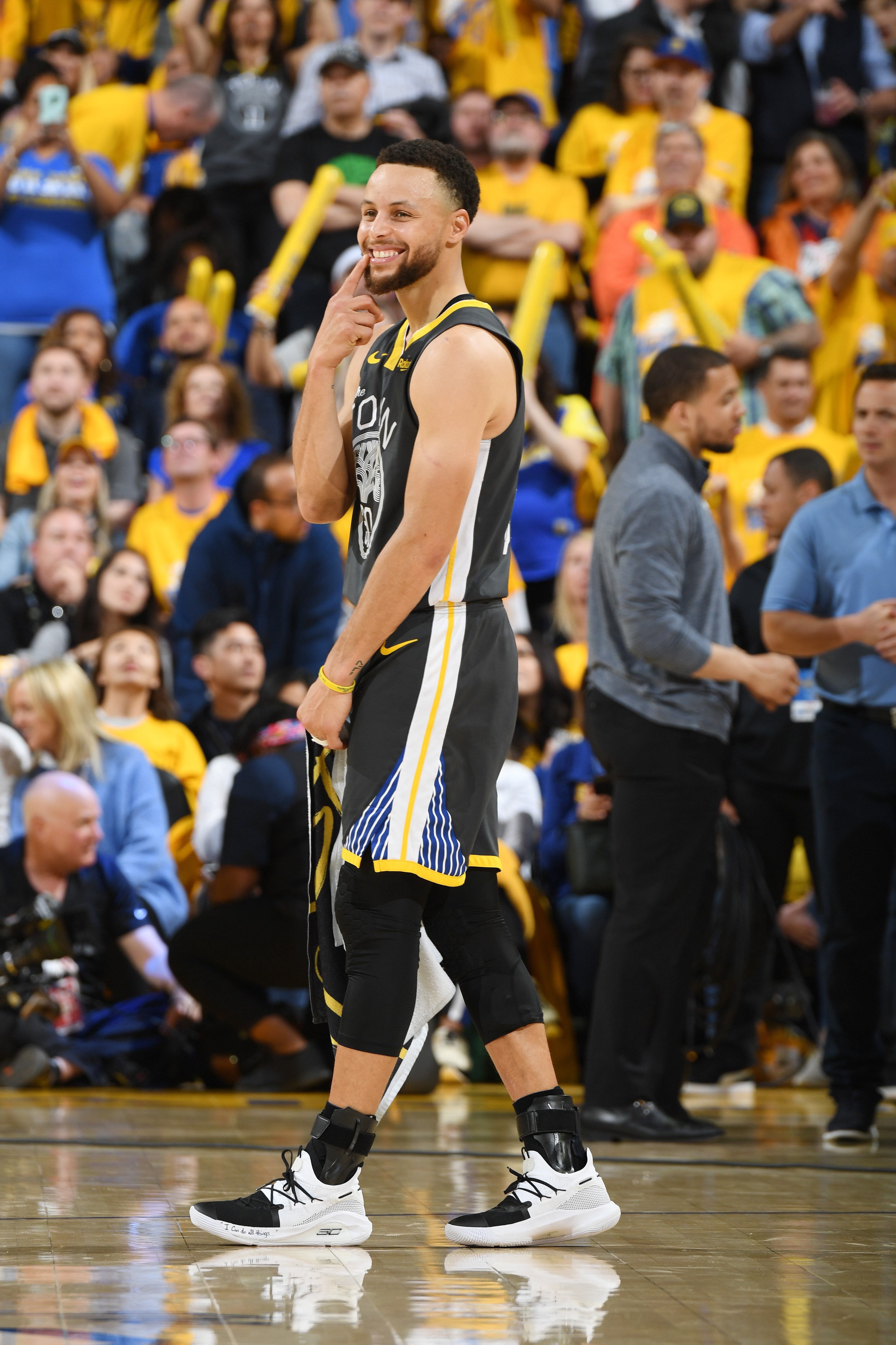Stephen Curry lors de Golden State - Houston en NBA le 30 avril 2019