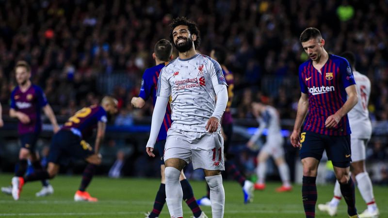 Mohamed Salah rit jaune lors de Barça - Liverpool (3-0), en demi-finale aller de la Ligue des champions.